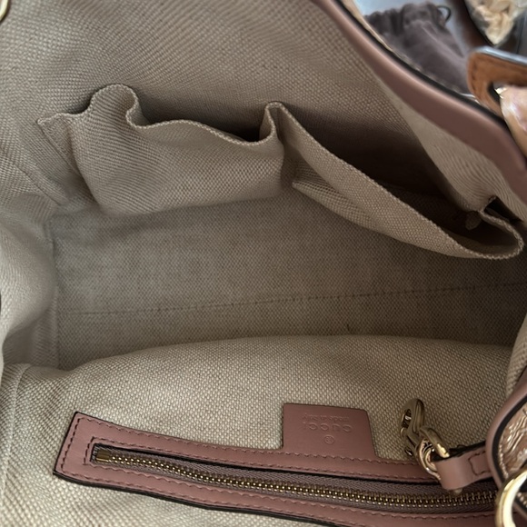 Gucci Patent Small Soho Shoulder Bag - Picture 13 of 15